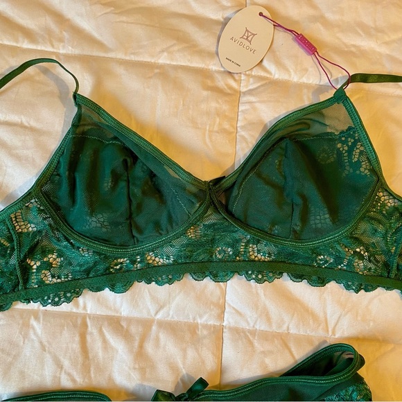 Emerald Green Lace Bralette and Underwear Set size Small NWT - Picture 8 of 13
